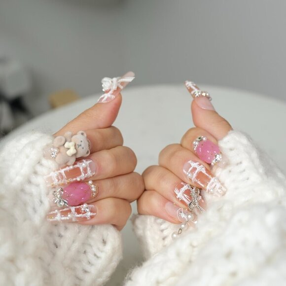 tipsy | Handmade Press On Nails | Long Coffin| 3D Nail | Crochet | Beary Pearly - Picture 4 of 16